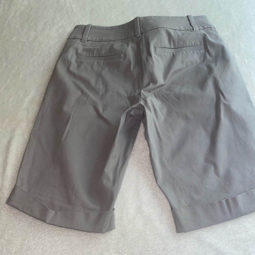 Ann Taylor shorts 🩳